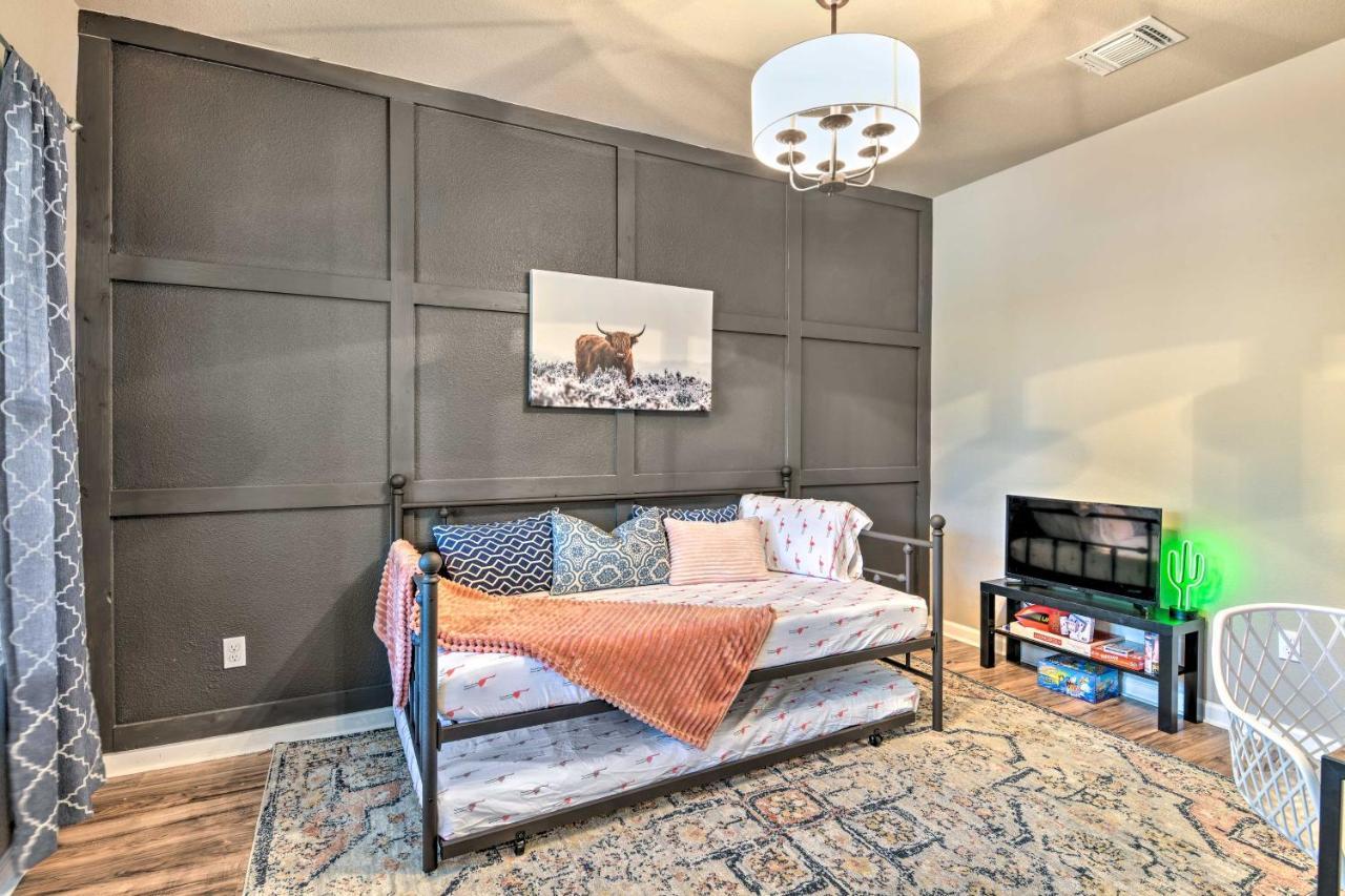 Charming San Antonio Home About 4 Mi To Downtown Екстер'єр фото